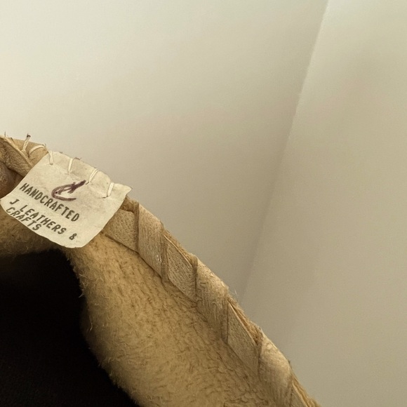 O/S Real Leather Poncho / Cape with tassels - Picture 5 of 6